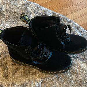 Womens Doc Martens #1460 size 10